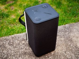 UE Hyperboom Bluetooth Speaker – Powerful Party Speaker