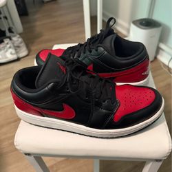 Men’s 9.5 Jordan’s