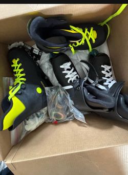 Roller blades