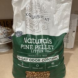 Pine pellet litter