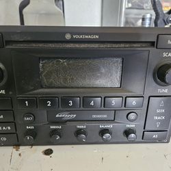 Volkswagen OEM Factory radio