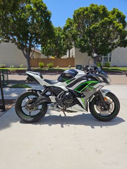 2022 Kawasaki Ninja 650