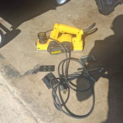 Dealt Electric Plainer