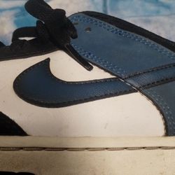 Nike Dunk Low SE Industrial Blue