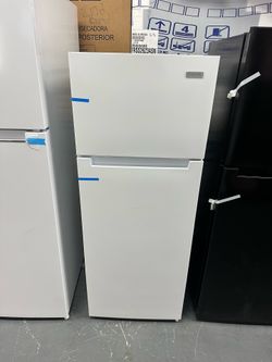 Vissani 7.2cu Top Freezer Refrigerator