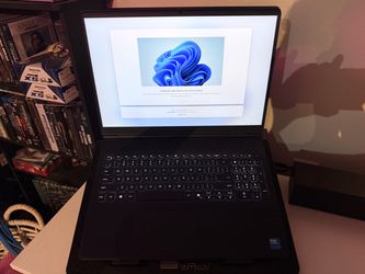 Gaming / Editing Laptop Alienware 16 RTX 5060 32GB DDR5 1TB SSD