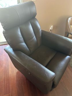 Electric Swivel Reclining Chair