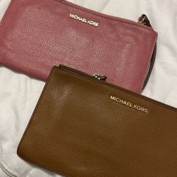 Michael Kors Wristlet