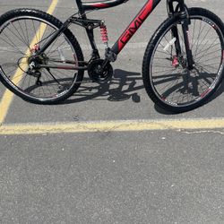 Bycecle GMC Canyon 29 Inches Wheels  For Sale  130 :00 Dollars Or  Best Offer  Good Condition Ready To Be Ridden 