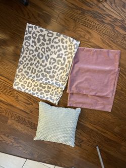Set of Decorative Throw Pillow Covers