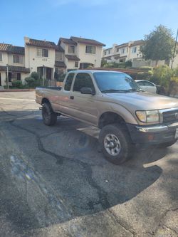 1999 Toyota Tacoma