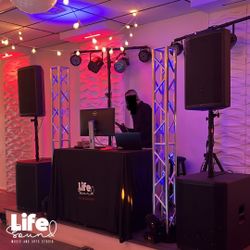 Dj, Sonido en vivo, Iluminación, Podcast y mucho más 