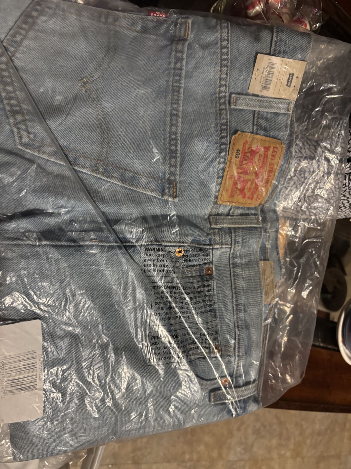 Levi’s Shorts Size 44