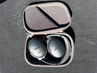 NEW BOSE BLUETOOTH HEADPHONES