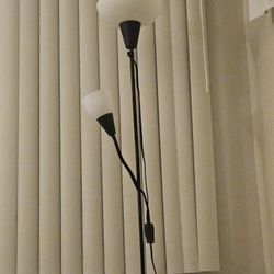 2 Ikea Light Stands Black With Light Bulbs 💡 
