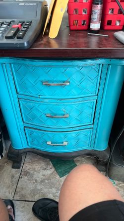 3 drawers