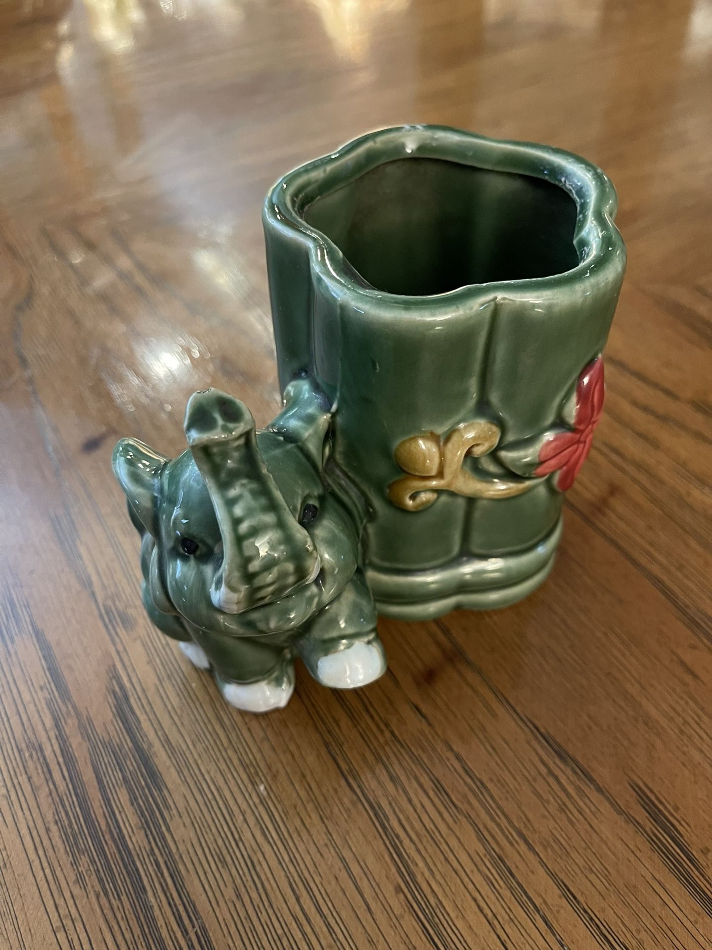 Lucky Elephant Bamboo Plant Holder