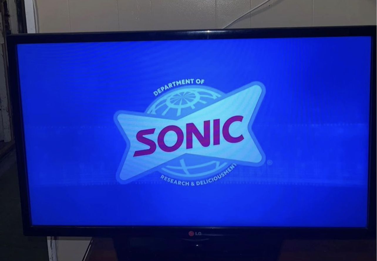 LG 321n530b 32" 720p 60Hz LED HDTV