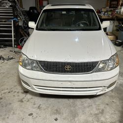 2000 Toyota Avalon XLS