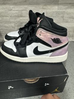 Air Jordan 1’s Pink/purple For $504.5Y