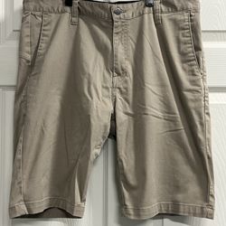 Volcom 4 Way Stretch Surf And Turf Mens Khaki Shorts - Size 34 - VGUC