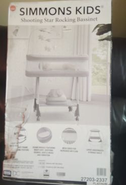 SHOOTING STAR ROCKING BASSINET