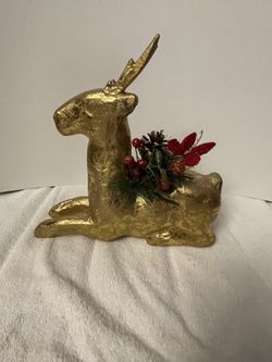 Christmas sitting gold Reindeer decorations 