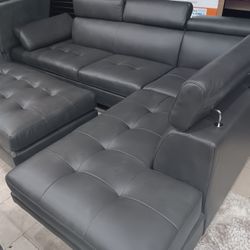 *Fall Sale Event*---Ibiza Attractive Gray Leather Sectional Sofa W/Ottoman---Delivery And Financing Available🤠