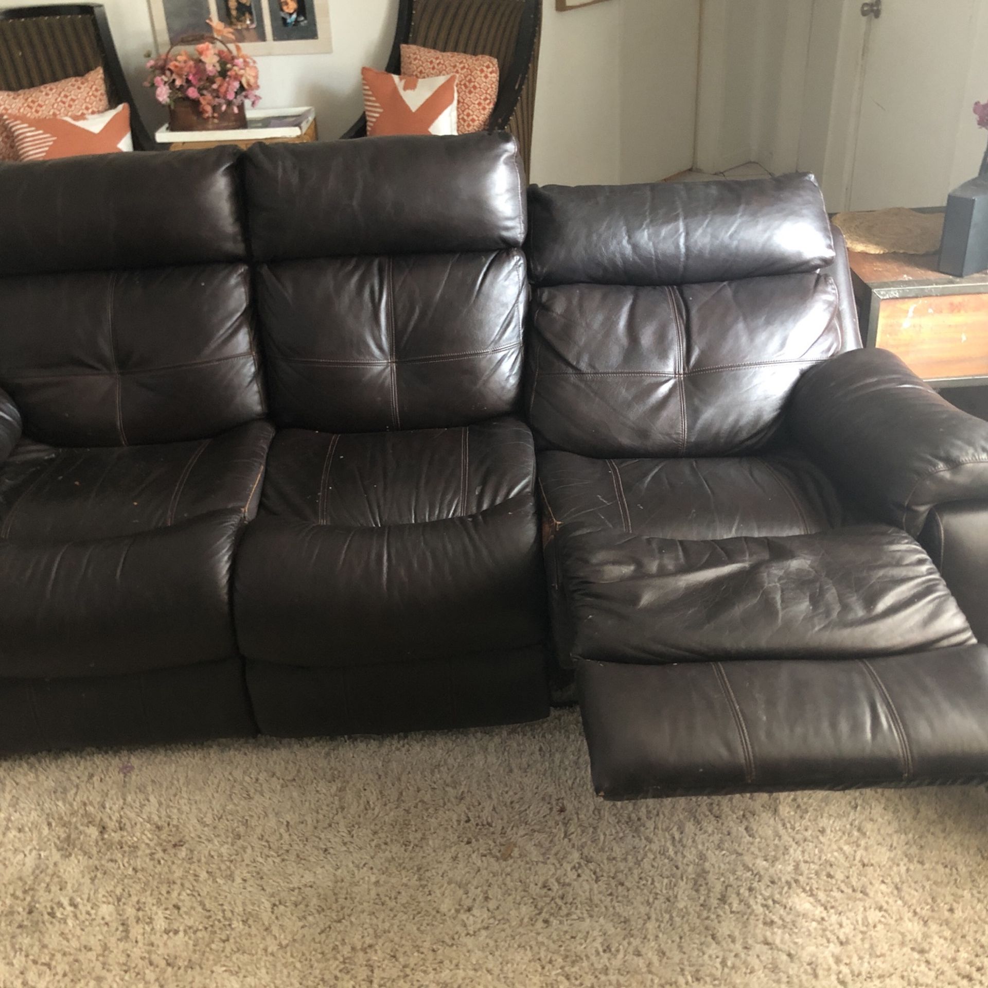 Free Recliner for Sale in Loma Linda, CA OfferUp