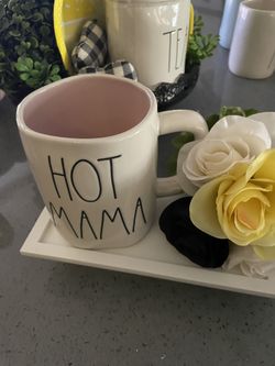 Rae Dunn Hot Mama Mug