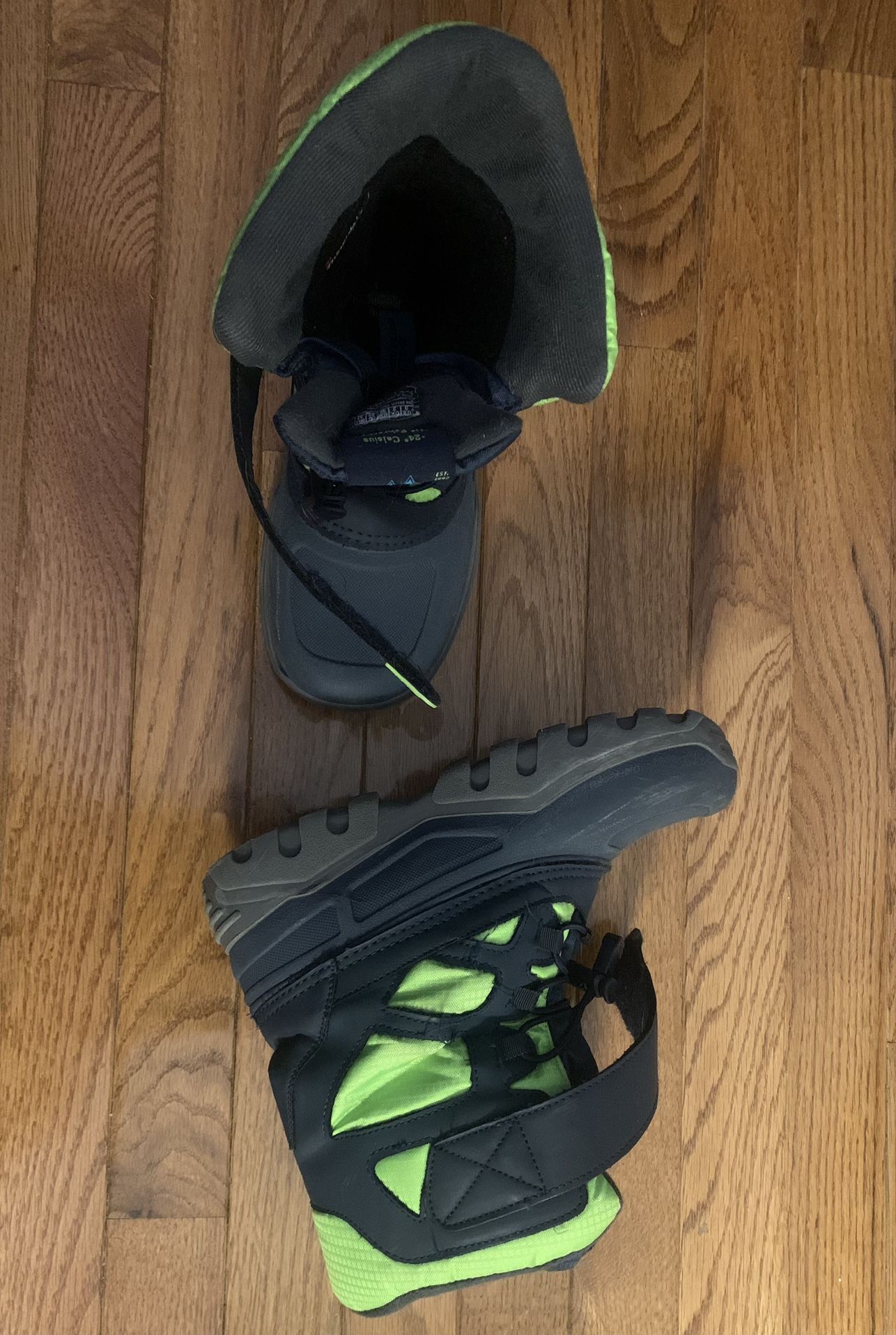 Sketchers snow Boots Youth Size 3