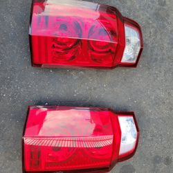 Jeep Comander Tail Light 