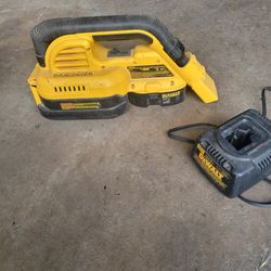 Dewalt Cordless Vacuum With 18v Charger