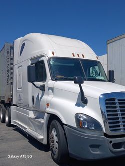 Freightliner Cascadia 2016 Semi-truck