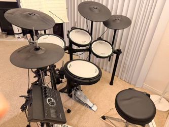 Roland TD-17KVX2 electric drum set