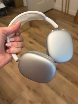 Apple AirPods Max Silver