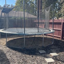 Round Trampoli 14”
