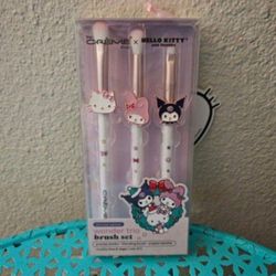 Hello Kitty Makeup Brush Set//PRICE IS FIRM 