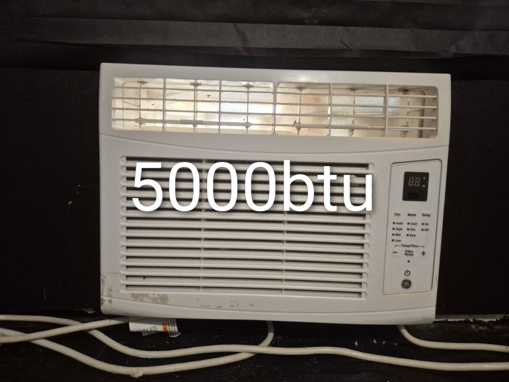 LG Air 5000btu Conditioners