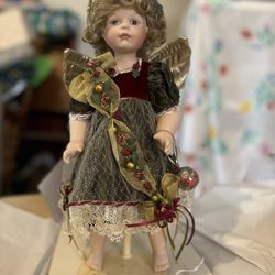 Franklin Heirloom porcelain doll