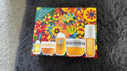 “Sol de Janeiro Gift Set New