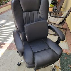 Ergonomic Office Chair With Massager