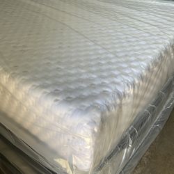 Brand New Full Size Mattress And Box 