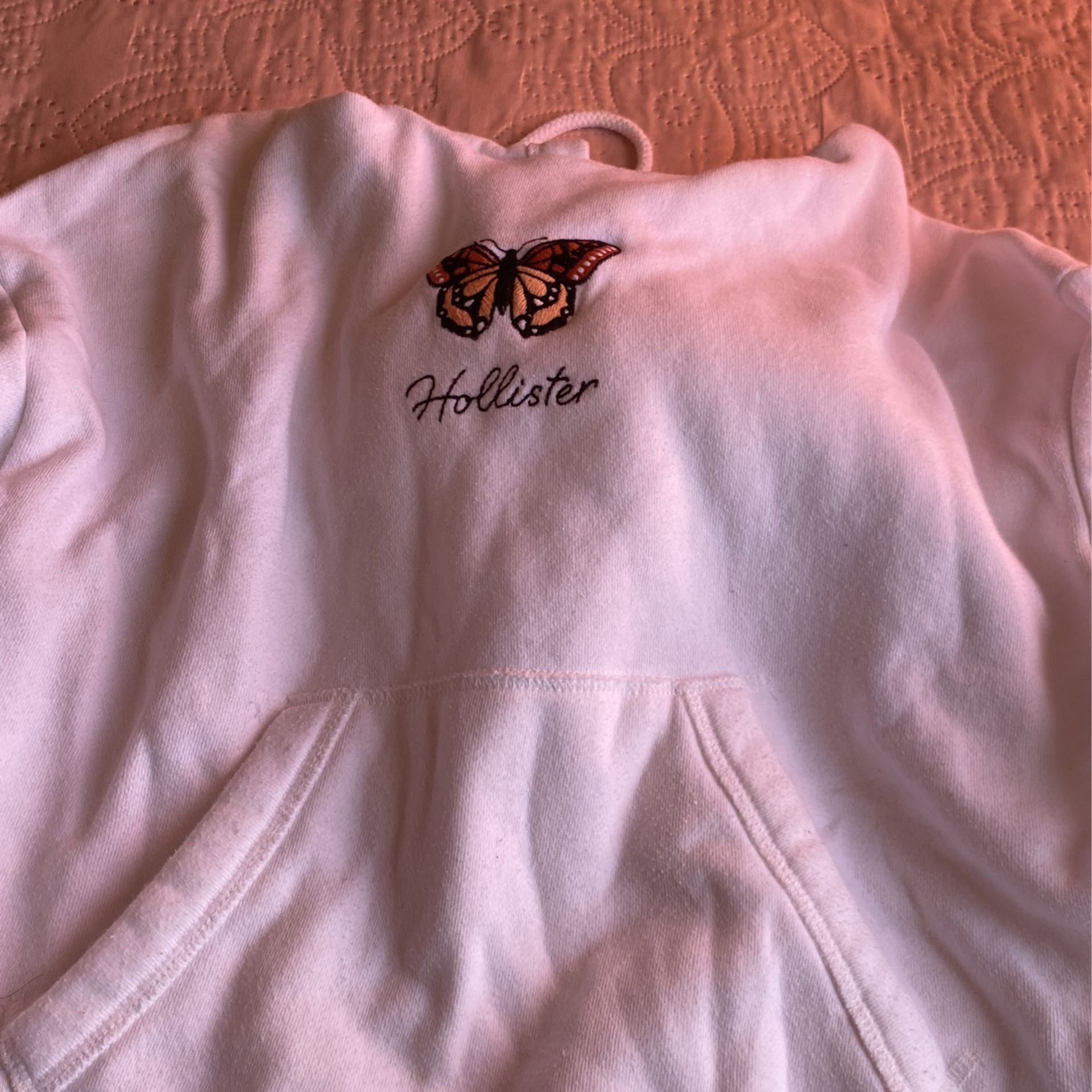 White Hollister Hoodie With Design 