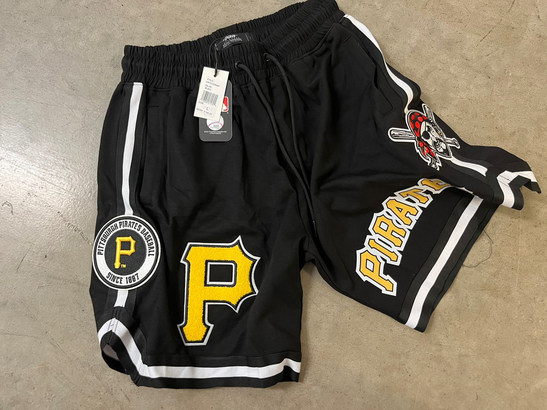 L Pittsburgh Pirate Shorts