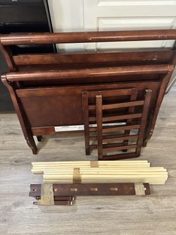 Toddler bed