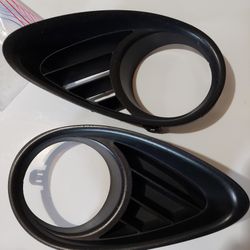 Infiniti Front Fog Light Bezels