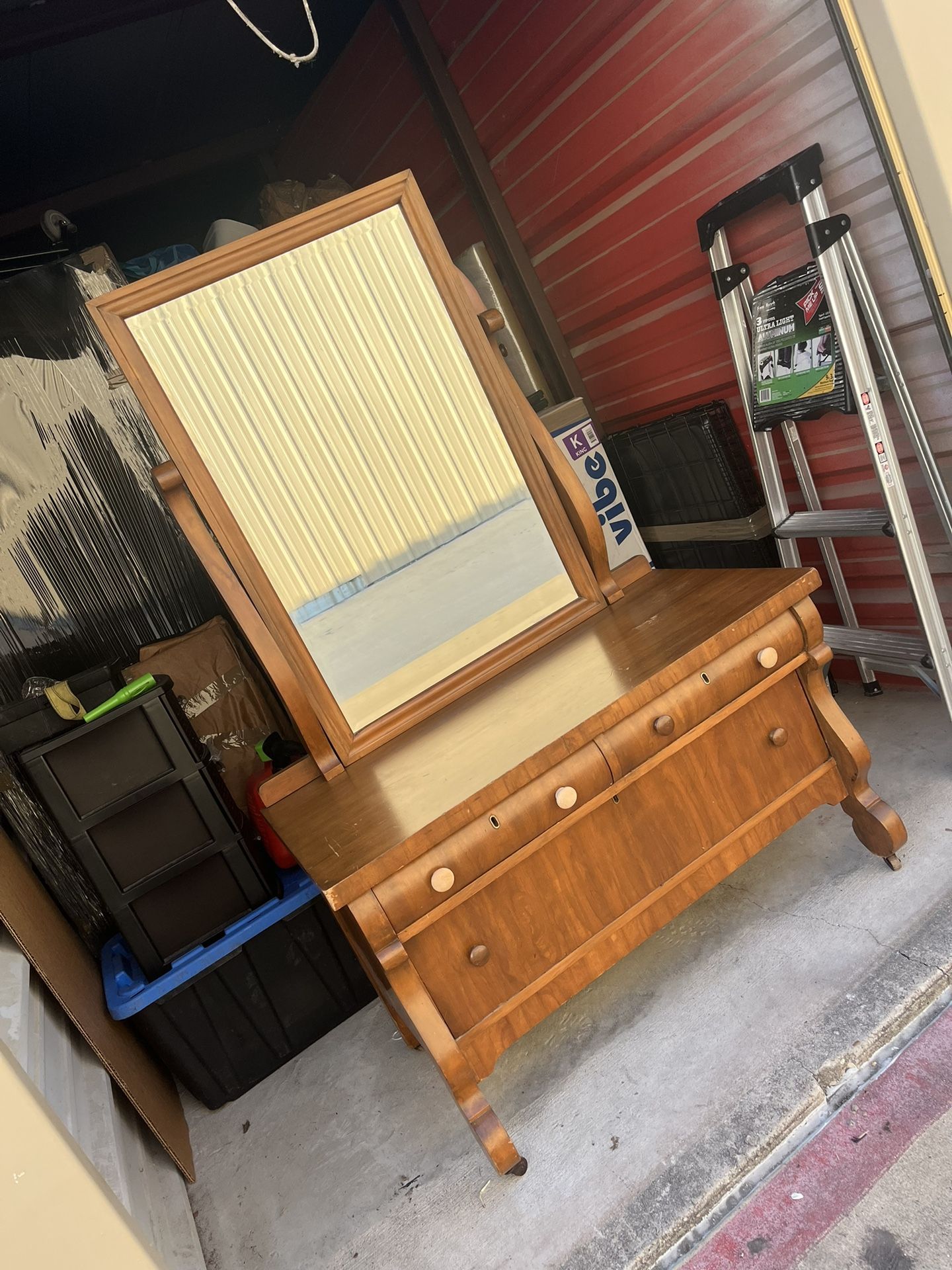 Antique Dresser With Mirror 