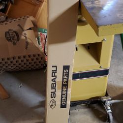 Subaru forester Drive shaft assembly still in box