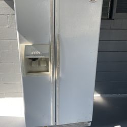 Frigidere Refrigerator 